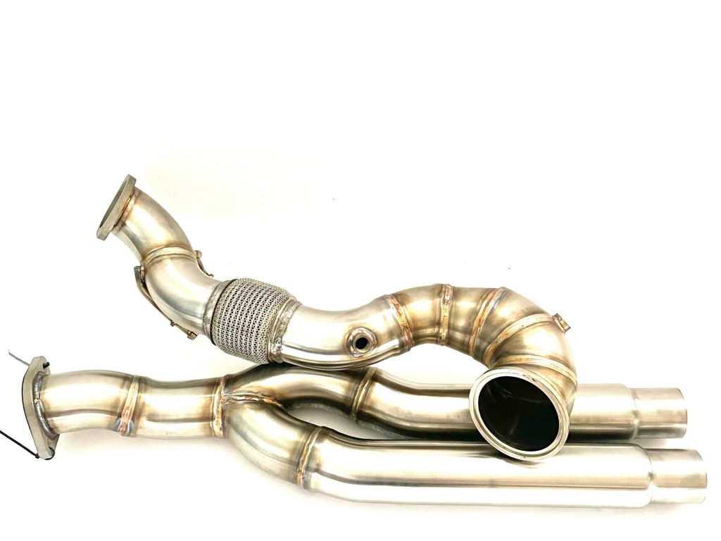 Downpipe-Audi-RS3-8V-MK2-2.5-TFSI-scaled
