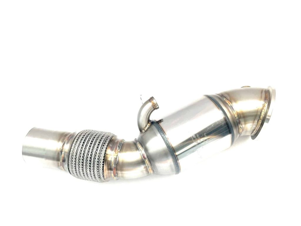 Downpipe-BMW-730iLi-740eLe-G11-G12-B48-met-200-cells-sportkat-scaled