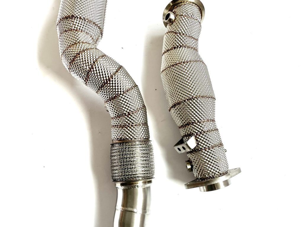 Downpipe-BMW-S58-G80-G81-G82-G83-M3-M4-Hittenschild-en-200-Cells-Catted